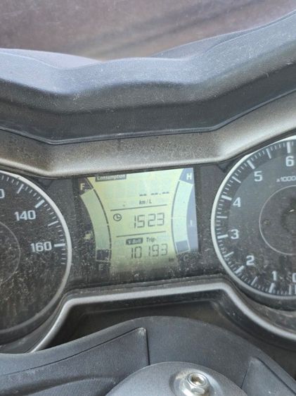 x max 300 2017 รูปที่ 8