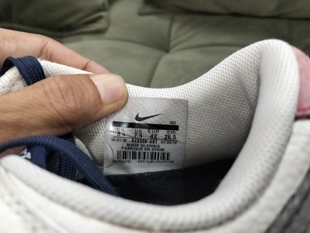 รองเท้าไนกี้มือสองวัสดูหนัง size 42 ยาว 26.5 ซม. ราคา 370 บาทรวมส่งเก็บเงินปลายทาง รูปที่ 7