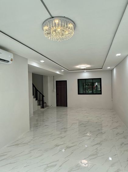 สร้างเสร็จก่อน 2010 เจ้าของขายเอง หมู่บ้านพฤกษา 10 ไทรน้อย ซอย35 รูปที่ 2