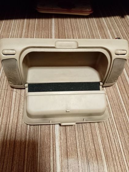 ขายไฟเพดานฟอจูนเนอร์ 05-06 รูปที่ 2