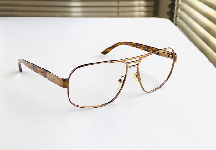 กรอบเเว่นตา PRADA รูปที่ 3