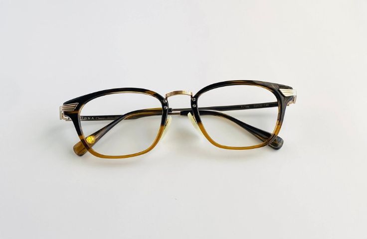 อื่นๆ แว่นสายตา กรอบเเว่นตา DIGNA Classic  titanium japan