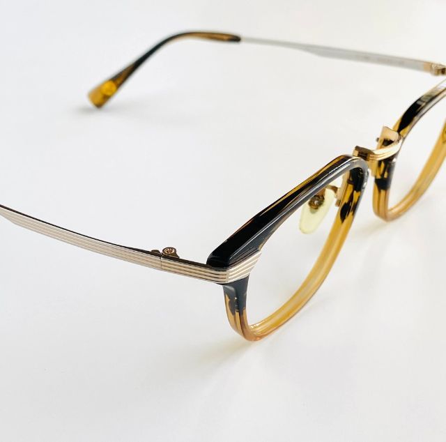 กรอบเเว่นตา DIGNA Classic  titanium japan รูปที่ 4