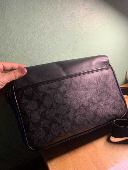 กระเป๋า coach ของแท้  รูปที่ 4