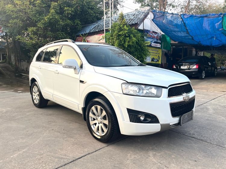Chevrolet Captiva 2012 2.0 LSX Sedan ดีเซล ไม่ติดแก๊ส เกียร์อัตโนมัติ ขาว รูปที่ 3