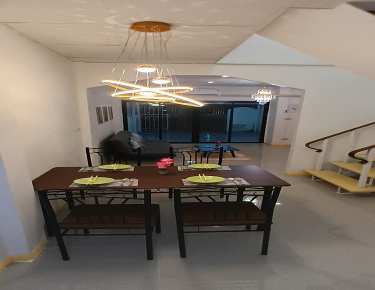 ตกแต่งครบ ลด1แสน3ห้องนอนขายหมู่บ้านรัตนาวดีถนนจันทองเอี่ยมใกล้สถานีคลองบางไผ่  รูปที่ 3