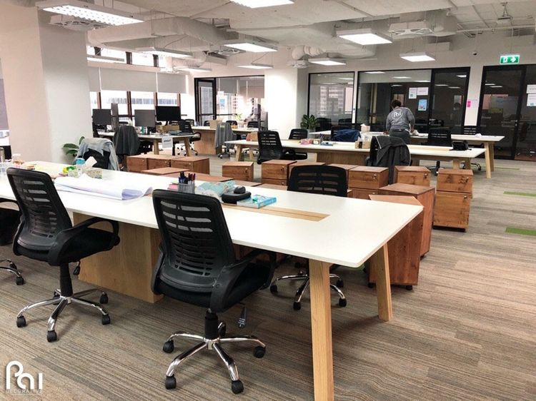 โต๊ะประชุม ตัวยาวไม้จริง,โต๊ะ Co working ผลิตเฟอร์นิเจอร์ออฟฟิศแบบไม้จริง รูปที่ 13