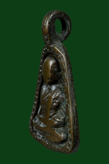 หลวงพ่อเงินจอบใหญ่ รูปที่ 3