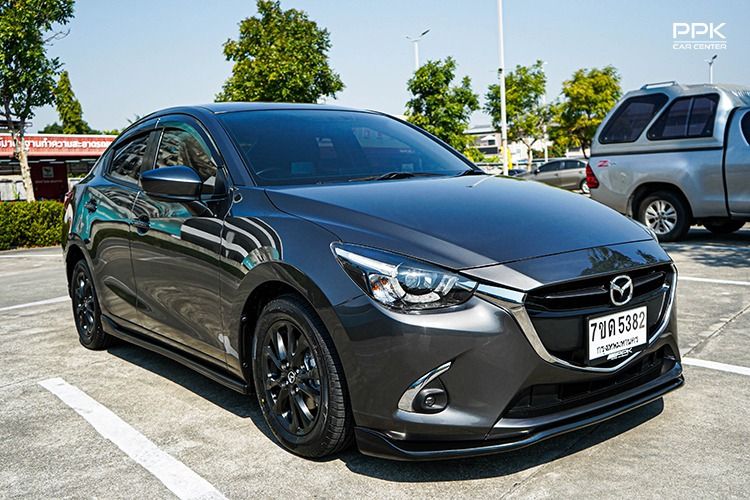 Mazda Mazda 2 2019 1.3 High Connect Sedan เบนซิน ไม่ติดแก๊ส เกียร์อัตโนมัติ เทา รูปที่ 3