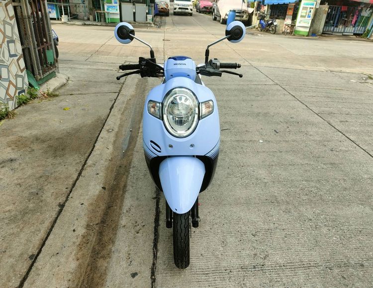 🛵ยังไงก็ขาย SCOOPY-i ปี 61 เครื่องดี สีสวย สตาร์ทมือ เล่มชุดโอนครบ+เปลี่ยนถ่ายน้ำมันเครื่องฟรี ส่งฟรี30 ก.ม รูปที่ 4
