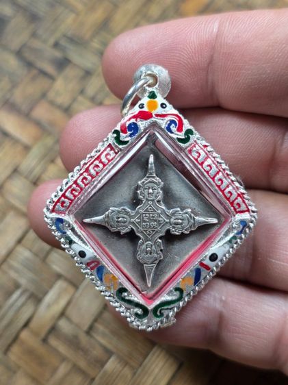 เหรียญพระพรหมสี่หน้าเก่าๆ