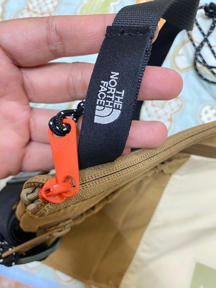 กระเป๋า The North face แท้ รูปที่ 3