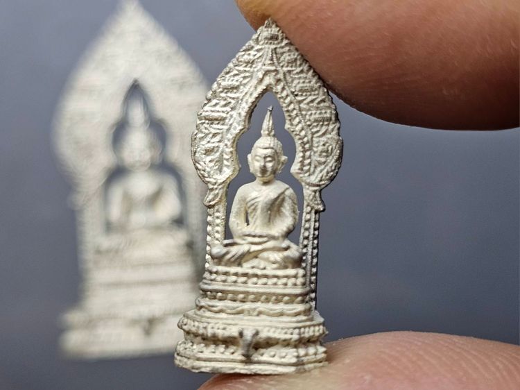 พระกริ่งนิรันตราย - พระชัยนิรันตราย เนื้อเงิน ฉลองสิริอายุครบ 96 ปี (๘ รอบ) วัดราชประดิษฐสถิตมหาสีมาราม ปี2543 พร้อมกล่อง รูปที่ 6