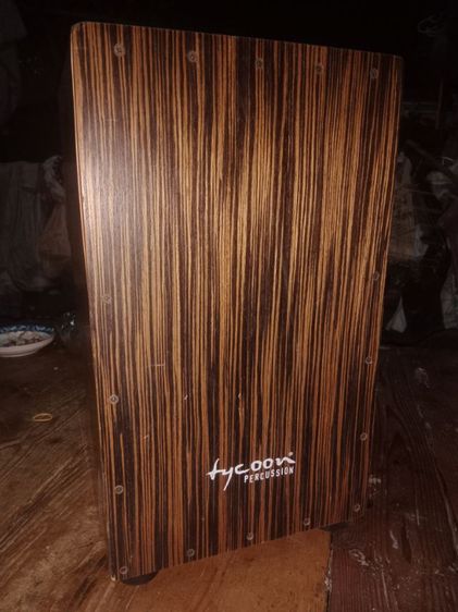 ขายกลองคาฮอง Tycoon Percussion 🥁
สภาพดี ใช้งานปกติ เสียงแน่น เบสแน่น มีจิงเกิลเพิ่มทำให้เสียงมีลูกเล่นมากขึ้น เหมาะกับเล่นเพลงอะคูสติก : 7 รูปที่ 2