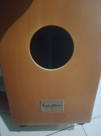 ขายกลองคาฮอง Tycoon Percussion 🥁
สภาพดี ใช้งานปกติ เสียงแน่น เบสแน่น มีจิงเกิลเพิ่มทำให้เสียงมีลูกเล่นมากขึ้น เหมาะกับเล่นเพลงอะคูสติก : 7