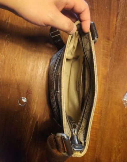 Gucci crossbody bag  รูปที่ 4