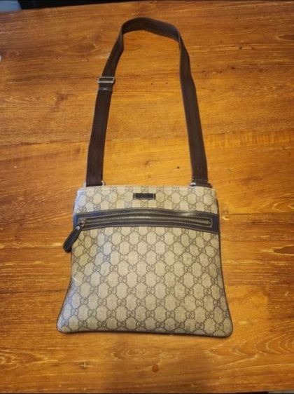 Gucci crossbody bag  รูปที่ 3
