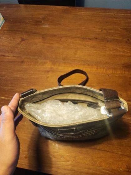 Gucci crossbody bag  รูปที่ 2