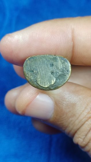 พระรูปหล่อ หลวงพ่อเงินปืนแตก พ.ศ.2528 พิมพ์นิยมเล็กพรุน รูปที่ 5