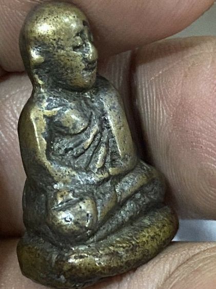 รูปหล่อหลวงพ่อเงินเก่าๆ รูปที่ 5