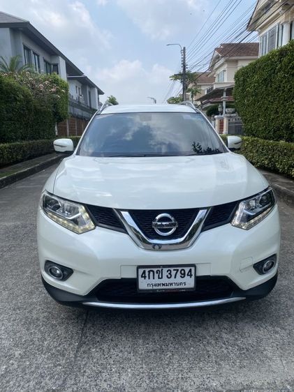 Nissan X-Trail 2015 2.0 V 4WD Utility-car เบนซิน ไม่ติดแก๊ส เกียร์อัตโนมัติ ขาว รูปที่ 4