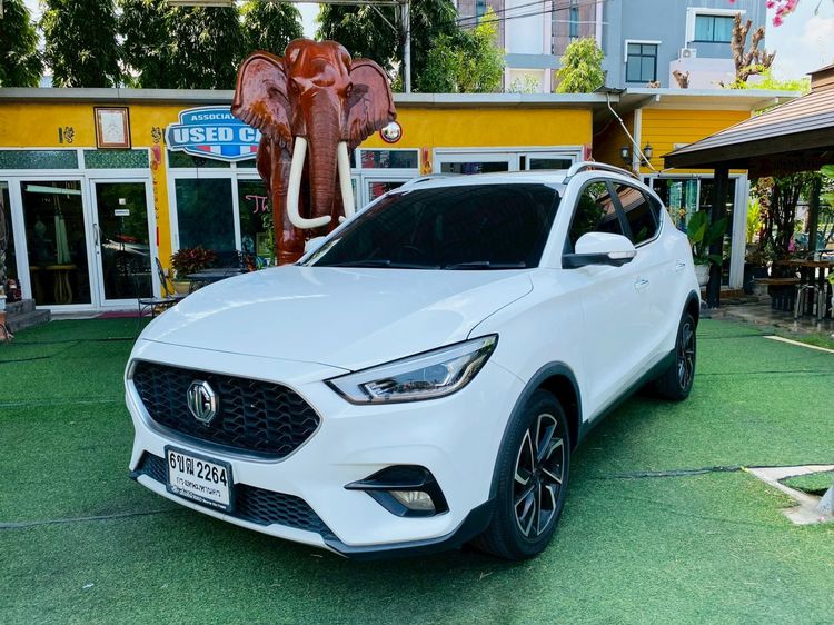 MG ZS 2025 1.5 V Sunroof Utility-car เบนซิน ไม่ติดแก๊ส เกียร์อัตโนมัติ ขาว รูปที่ 3