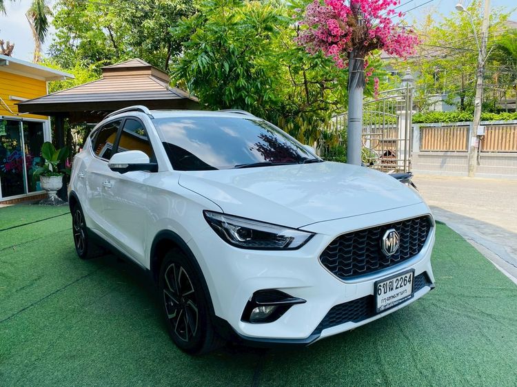 MG ZS 2025 1.5 V Sunroof Utility-car เบนซิน ไม่ติดแก๊ส เกียร์อัตโนมัติ ขาว รูปที่ 4