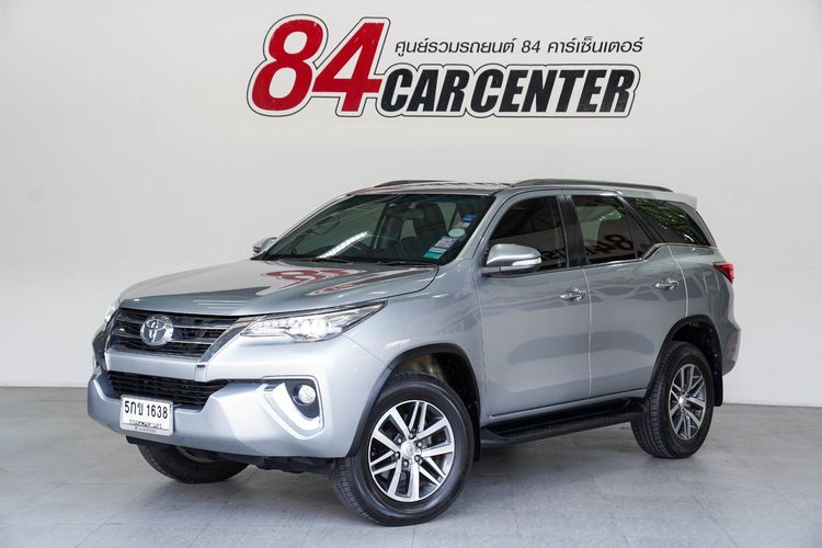 Toyota Fortuner 2015 2.8 V Utility-car ดีเซล ไม่ติดแก๊ส เกียร์อัตโนมัติ เทา รูปที่ 2