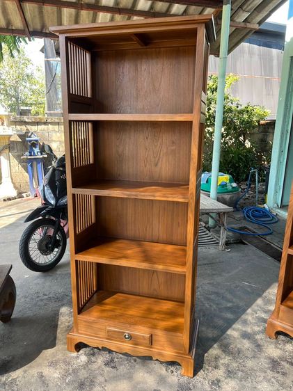 ชั้นวางของ