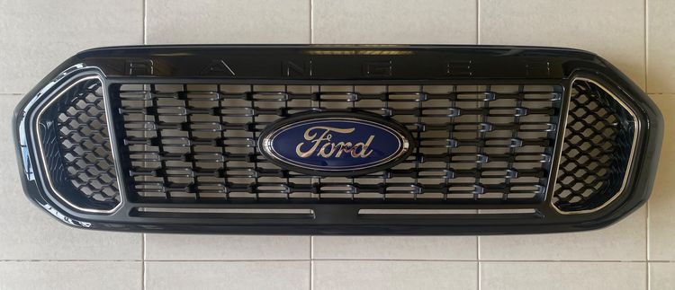 กระจังหน้า ฟอร์ด Ranger XLT