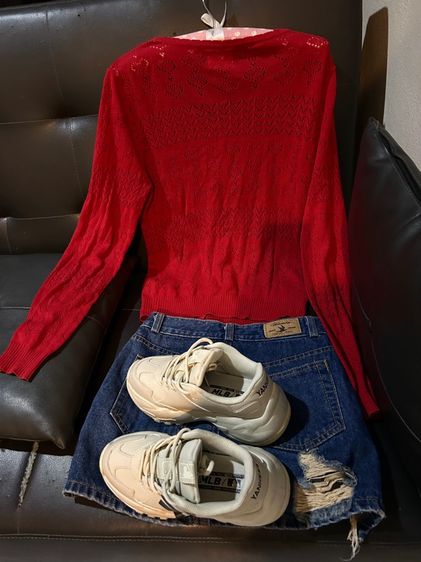 เสื้อแขนยาวไหมพรมมือสอง รูปที่ 2