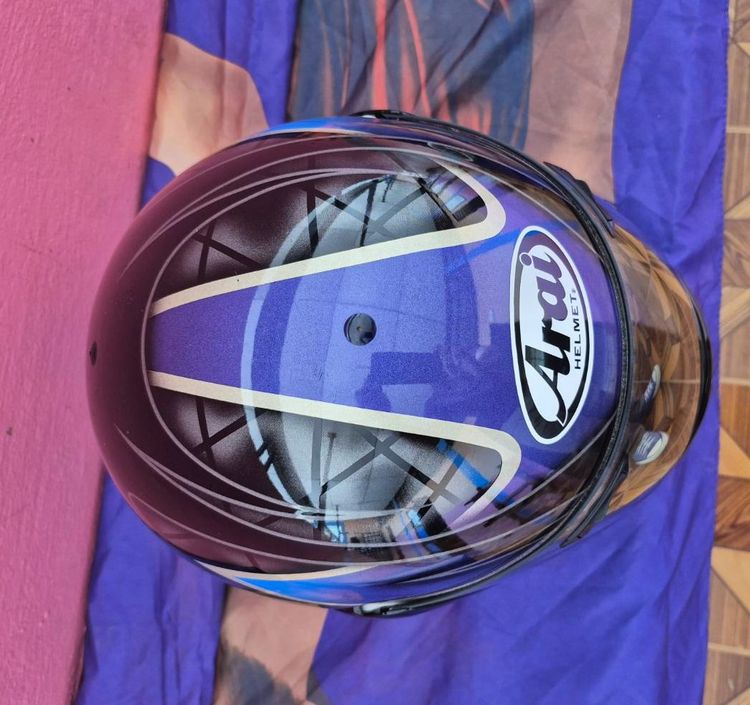 Arai หมวกกันน็อก  รูปที่ 2