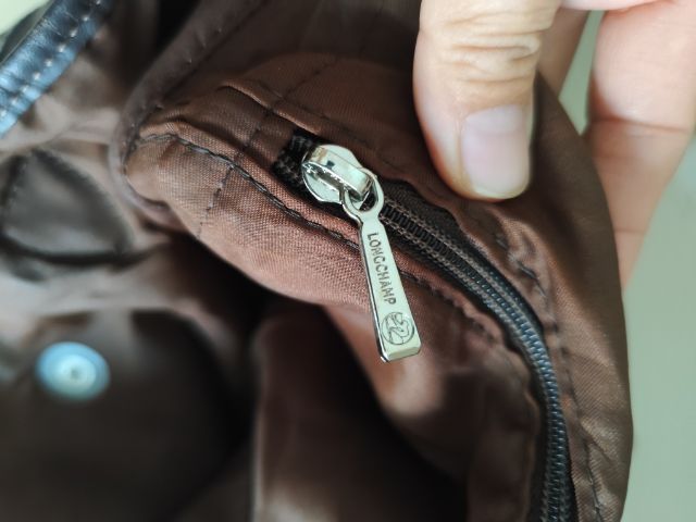 กระเป๋าถือ Longchamp ผ้าแคนวาสมือสองขายตามสภาพขอคนรับได้ รูปที่ 15