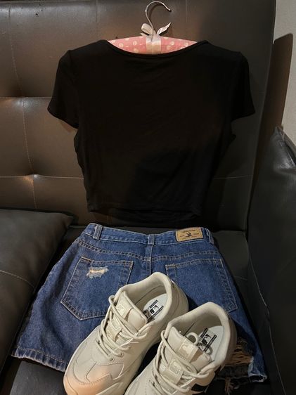 เสื้อครอปมือสองผ่าช่วงอกเซ็กซี่นิดๆ รูปที่ 3