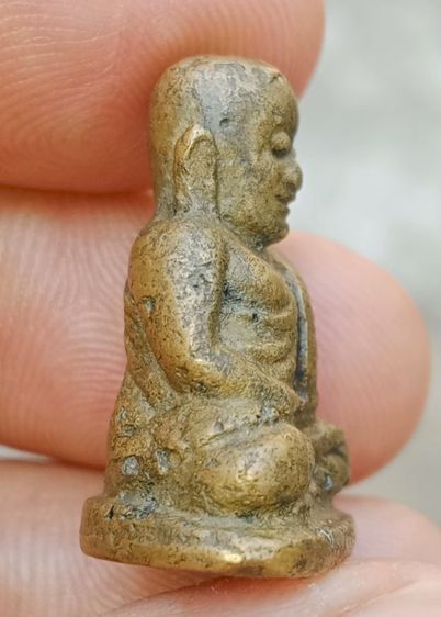 หลวงพ่อเงินพิมพ์นิยม รูปที่ 4