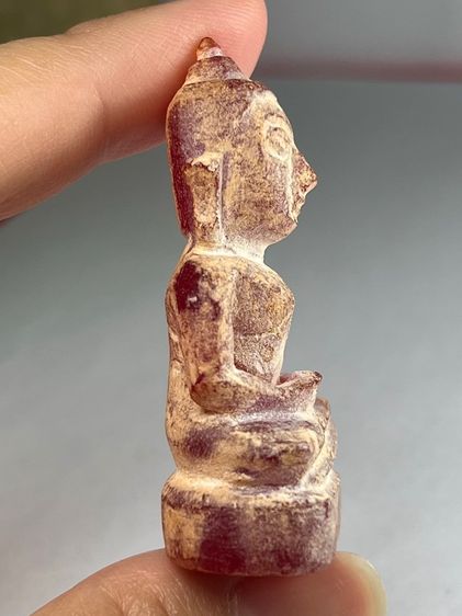 พระแก้วกรุฮอด เนื้อหินจุยเจีย หน้าตัก 1 นิ้ว สูง 2.3 นิ้ว รูปที่ 6