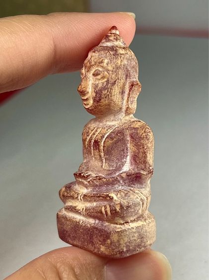 พระแก้วกรุฮอด เนื้อหินจุยเจีย หน้าตัก 1 นิ้ว สูง 2.3 นิ้ว รูปที่ 2