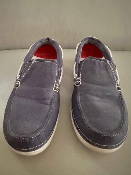 รองเท้า