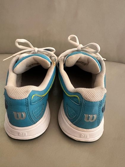 รองเท้าผ้าใบ รูปที่ 2