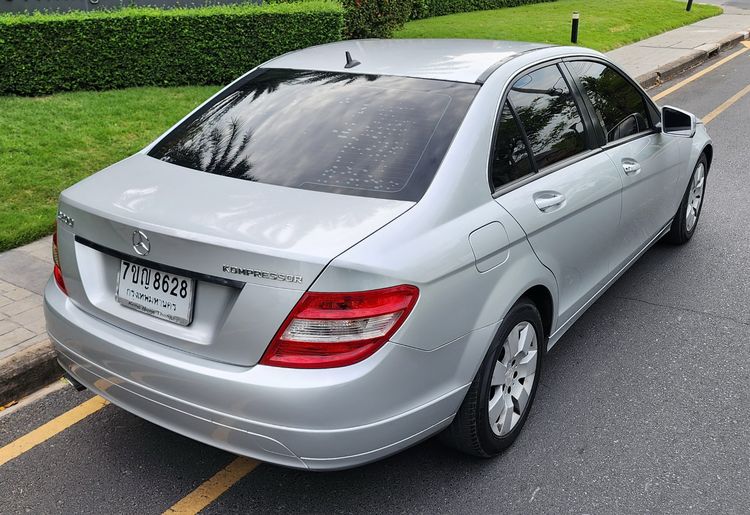 Mercedes-Benz C-Class 2010 C200 CGI Sedan เบนซิน เกียร์อัตโนมัติ บรอนซ์เงิน รูปที่ 3