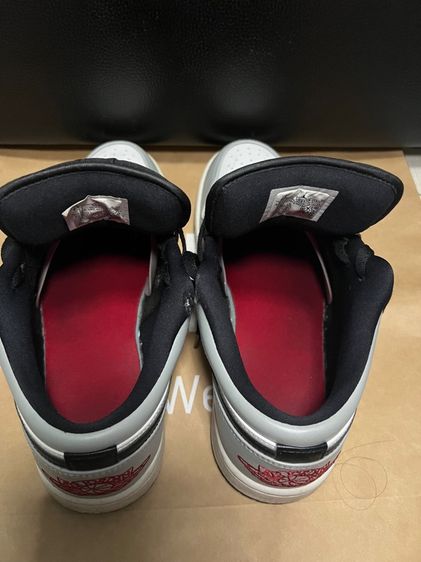 Nike jordan low smoke grey ขายเหมา แพ็คคู่ 3500 ซื้อมา 10,xxx รูปที่ 6