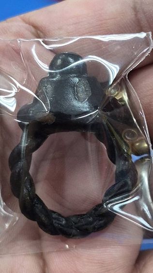 แหวนพิรอด ปิดตา รูปที่ 2