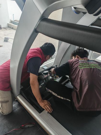 ช่างซ่อมลู่วิ่งไฟฟ้าLifefitnes เครื่องเดินวงรีLifefitness ช่างซ่อมลู่วิ่งไฟฟ้ารามคำแหงซอย8 ซ่อมได้ทุกรุ่น ทุกยี่ห้อ ทุกอาการ บริการถึงบ้านท่านทั่วไทย


 รูปที่ 7