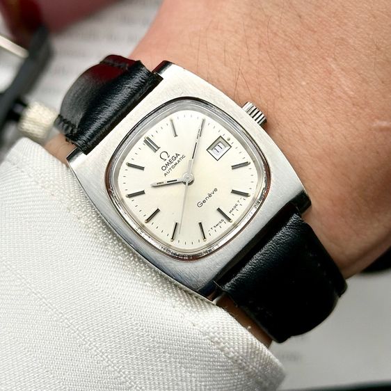 เงิน Vintage 1974’s Omega Genève automatic tonneau silver dial 