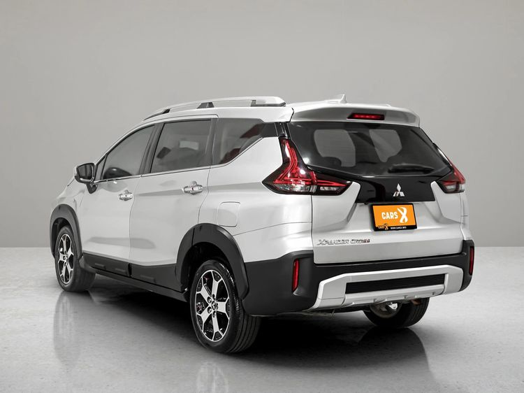 Mitsubishi Xpander Cross 2020 1.5 Utility-car เบนซิน ไม่ติดแก๊ส เกียร์อัตโนมัติ บรอนซ์เงิน รูปที่ 4