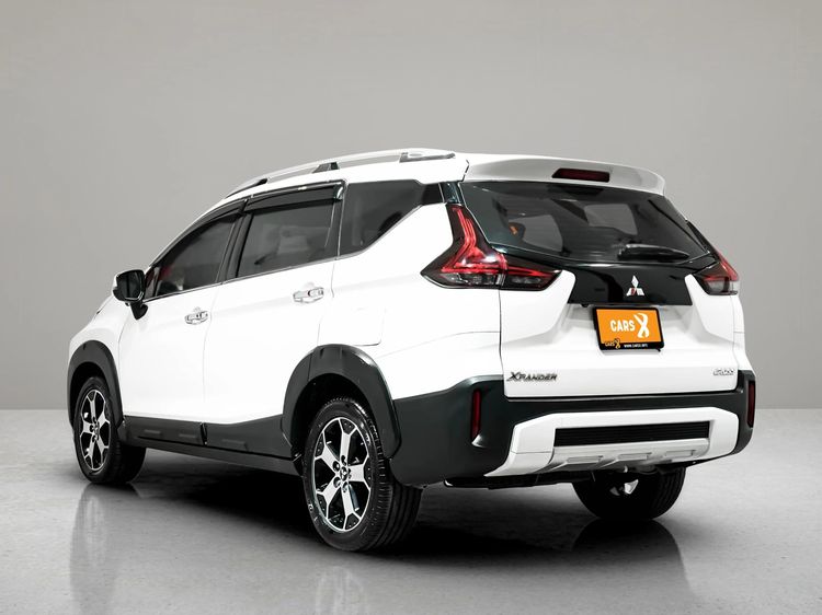 Mitsubishi Xpander Cross 2020 1.5 Utility-car เบนซิน ไม่ติดแก๊ส เกียร์อัตโนมัติ ขาว รูปที่ 4