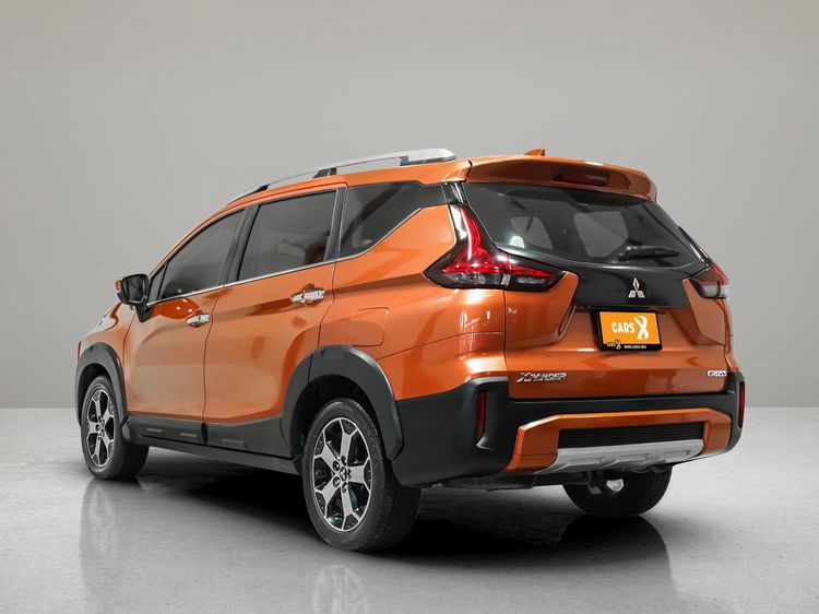 Mitsubishi Xpander Cross 2020 1.5 Utility-car เบนซิน ไม่ติดแก๊ส เกียร์อัตโนมัติ ส้ม รูปที่ 4
