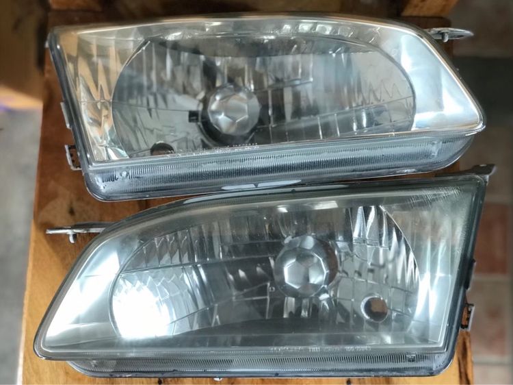ไฟหน้าของแท้โตโยต้า รุ่นตูดเป็ด ตองหนึ่ง ไฮทอร์ค AE110 AE111 AE112 สภาดดี สภาพเดิม ใช้งานดีปกติ รูปที่ 3