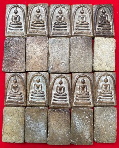 พระสมเด็จพิมพ์ใหญ่วัดระฆัง