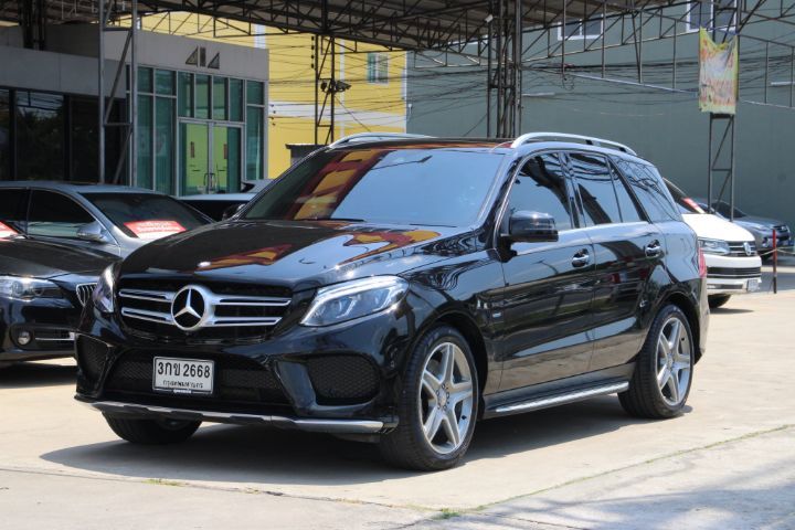 Mercedes-Benz GLE-Class 2016 GLE500 Utility-car ปลั๊กอินไฮบริด (PHEV) เกียร์อัตโนมัติ ดำ